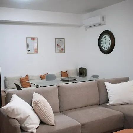 Melek Luxury Unit 16