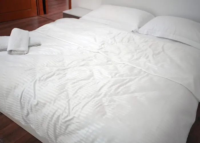 Melek Luxury Unit 16 Gjirokastër